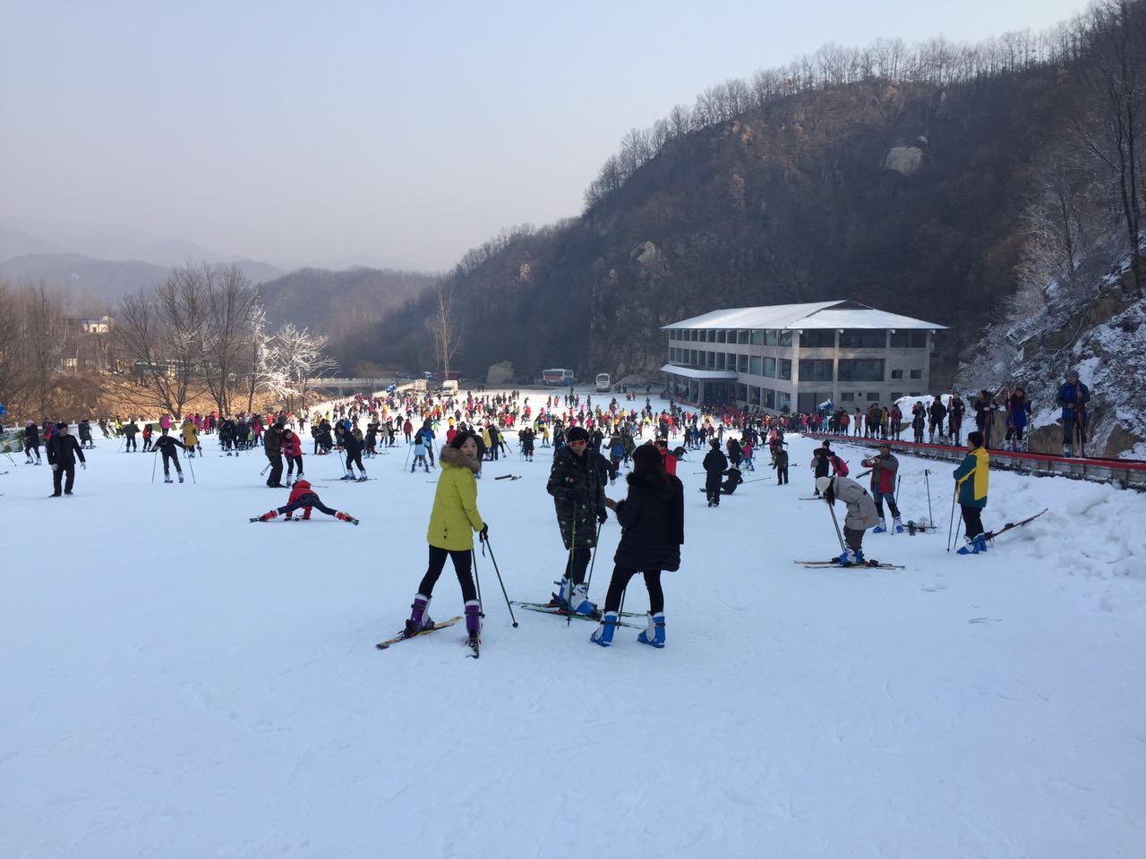 河北迪特旅游開發有限公司正式助力河南平頂山大峽谷滑雪場游樂場